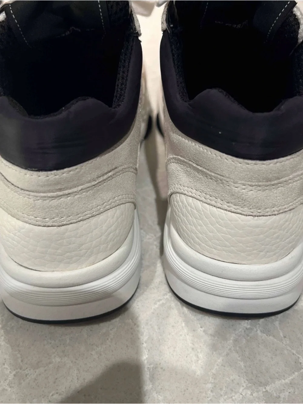 CHANEL Sneakers White